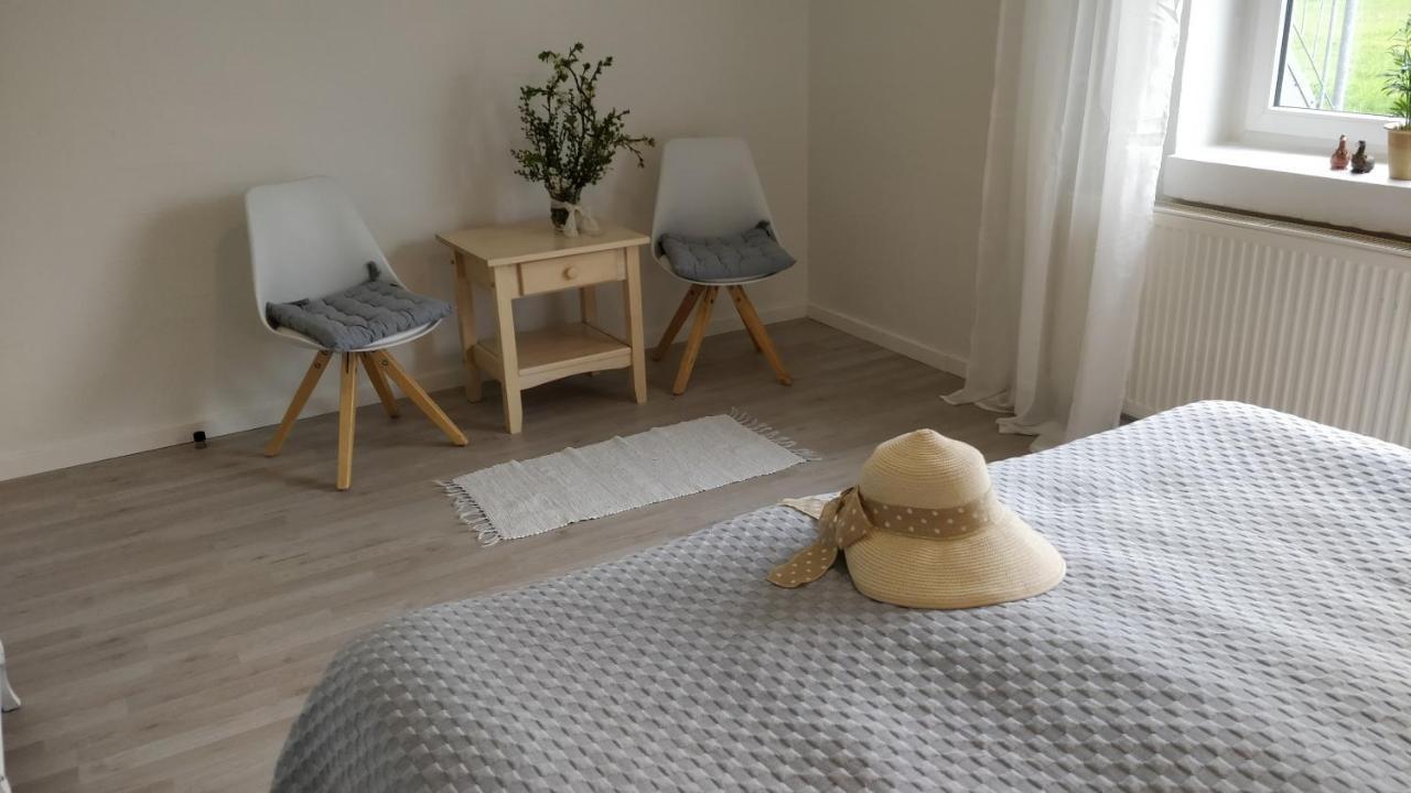 House Hotel *
